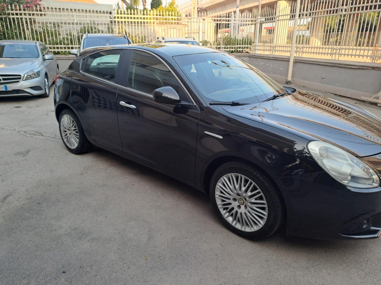 Alfa Romeo Giulietta 1.6 JTDm-2 105 CV Distinctive