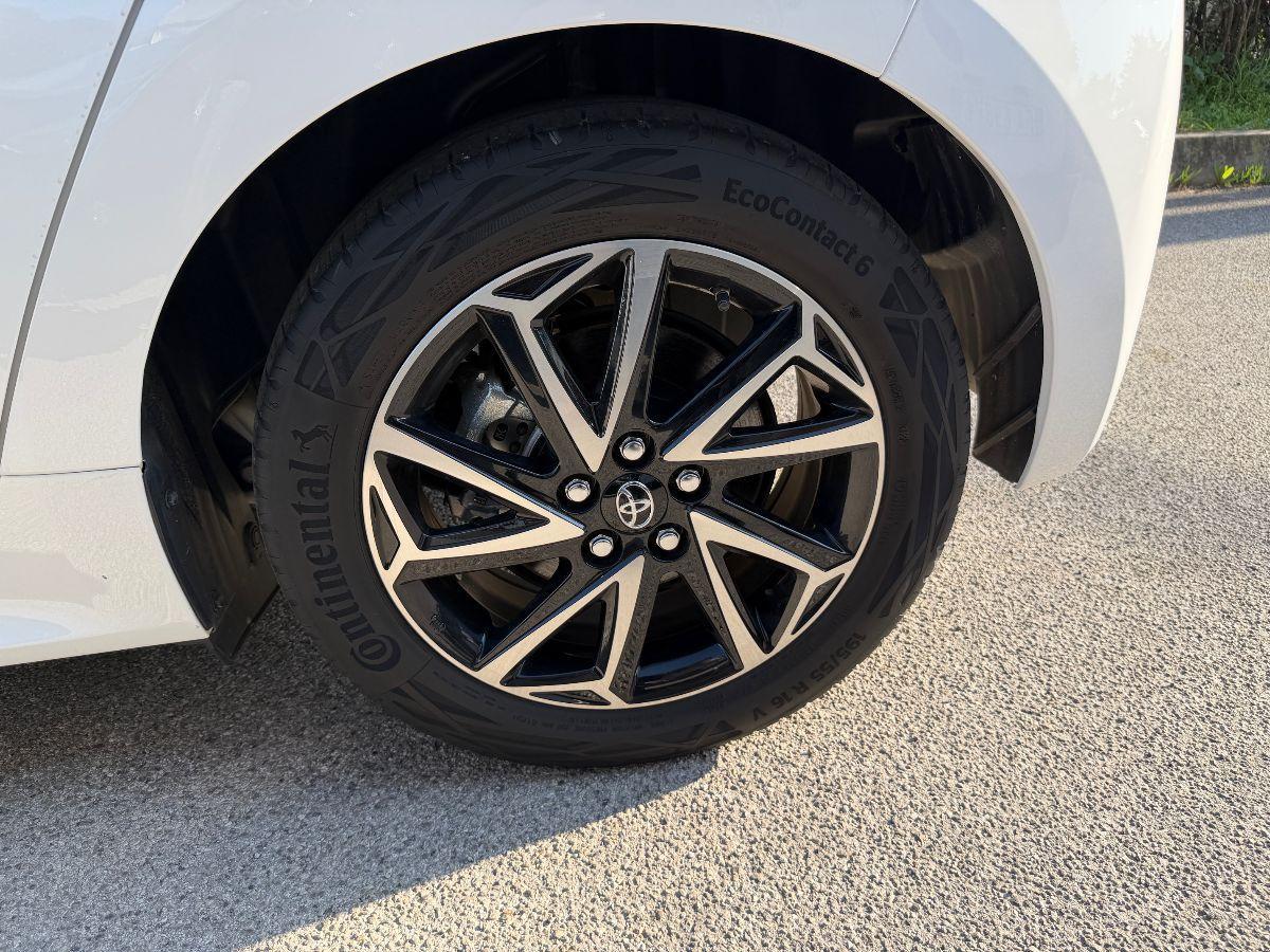 TOYOTA - Yaris - 1.5 Hybrid 5p. E-CVT Trend