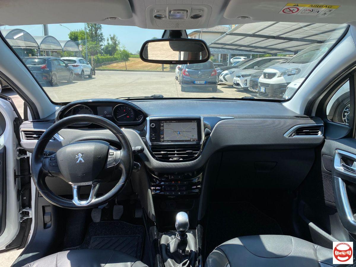 PEUGEOT - 2008 1.6 bluehdi Feline 120cv