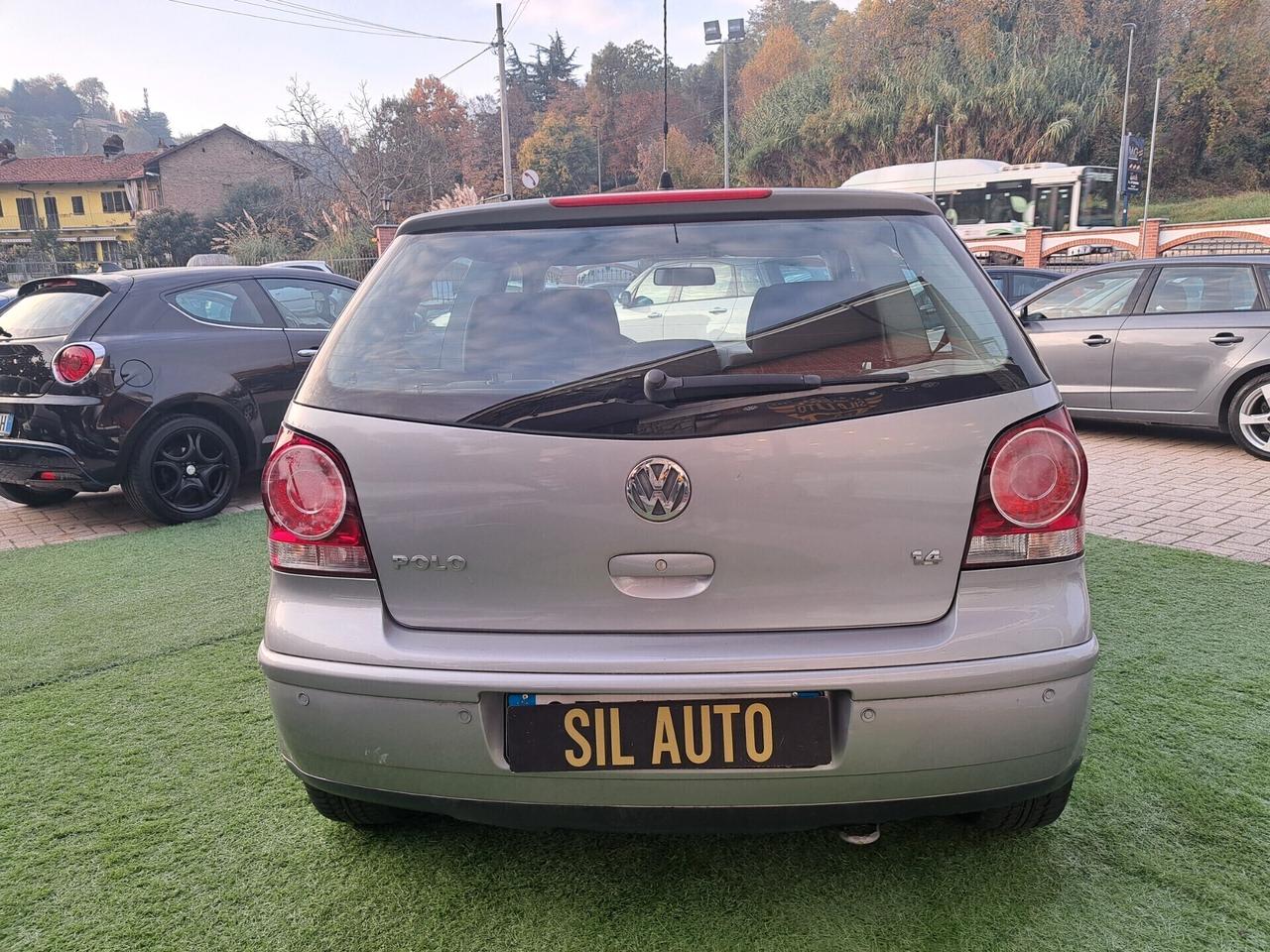 Volkswagen Polo 1.4/75CV / BENZ/ TETTO E SENSORI
