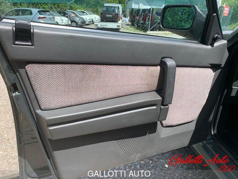 Alfa Romeo 75 3.0i V6 America