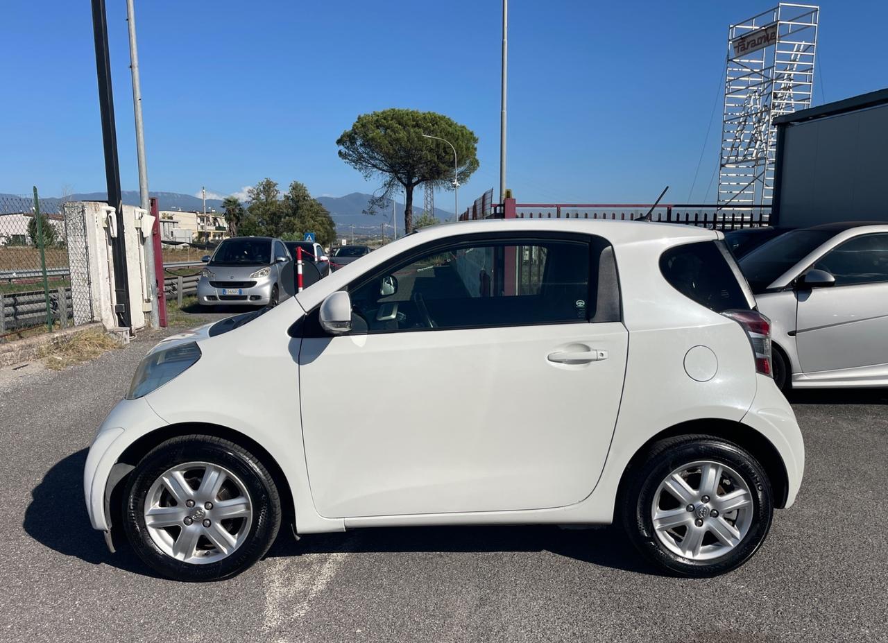 Toyota iQ 1.0