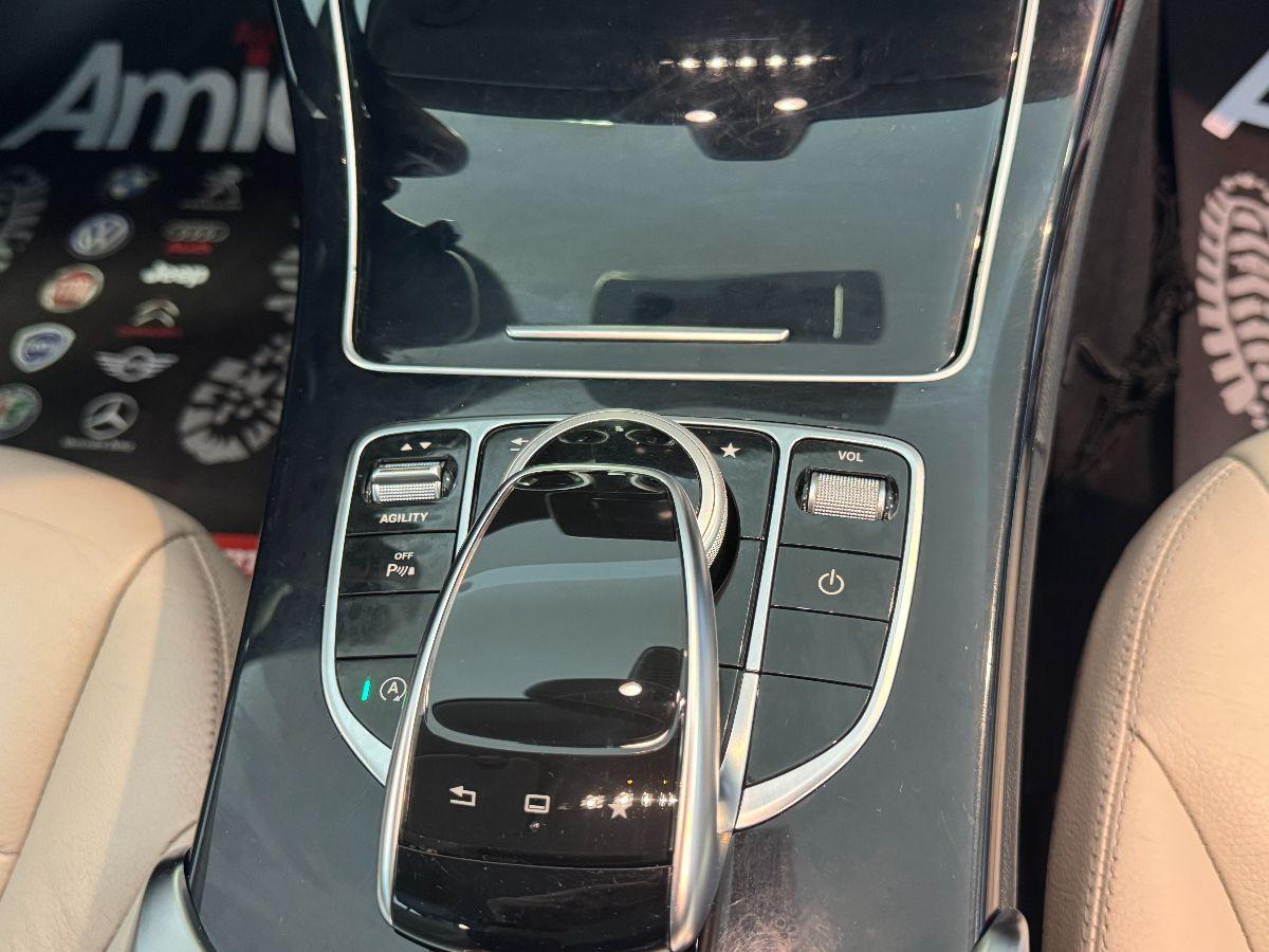MERCEDES C 220 d S.W. Automatic Sport Pelle/Full Led