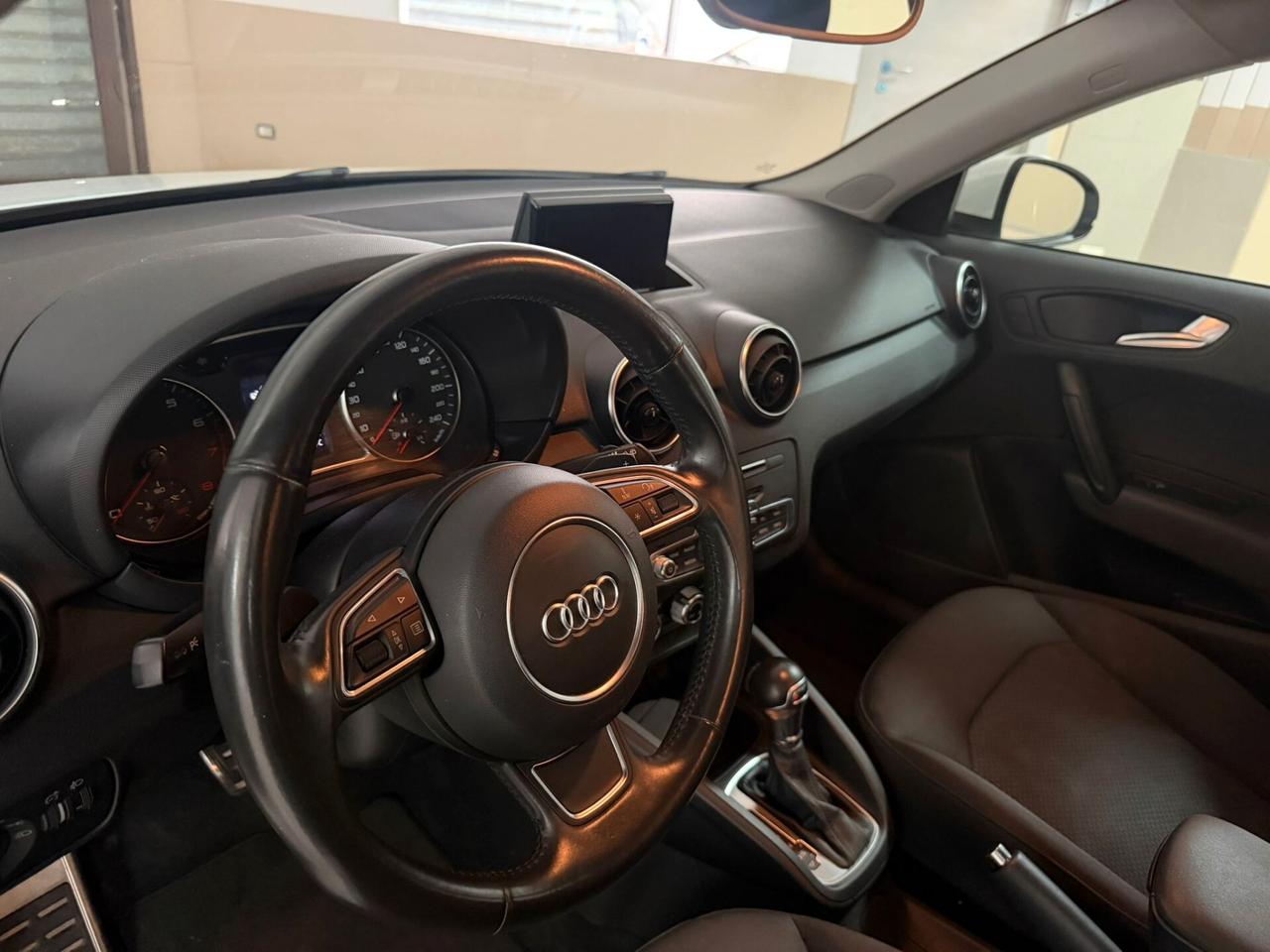 Audi A1 1.0 TFSI ultra S tronic