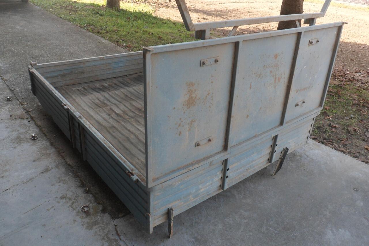 Piaggio Ape car p2/p3 solo cassone ribaltabile con soprasponde