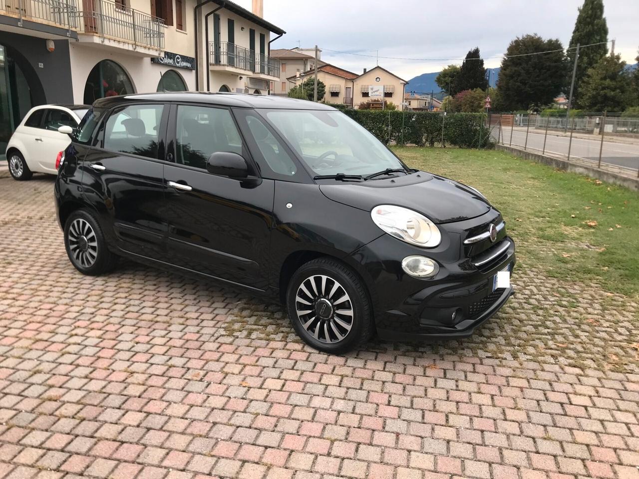 Fiat 500L 1.4 120 s "NEOPATENTATI" APPCARPLAY PDC POST.