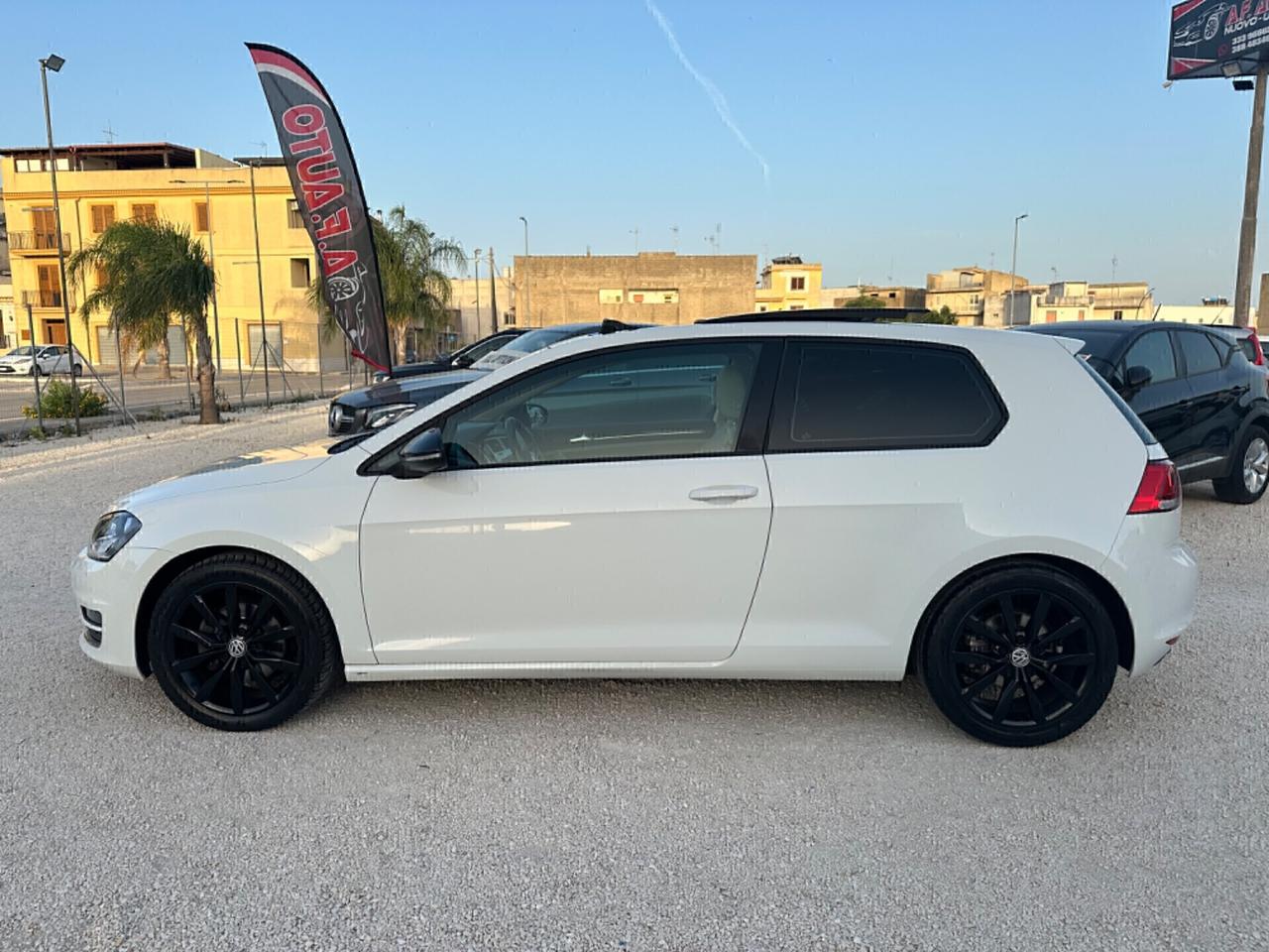 Volkswagen Golf 2.0 TDI DSG 3p. Highline BlueMotion Technology