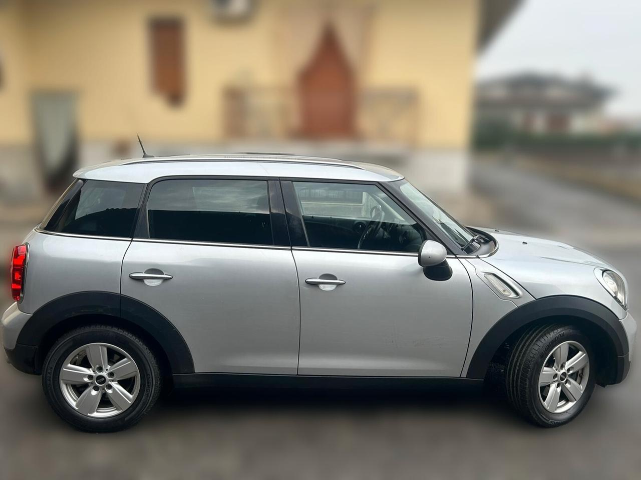 Mini Cooper D Countryman 2.0 auto E6 - ANCHE PER NEOPATENTATI