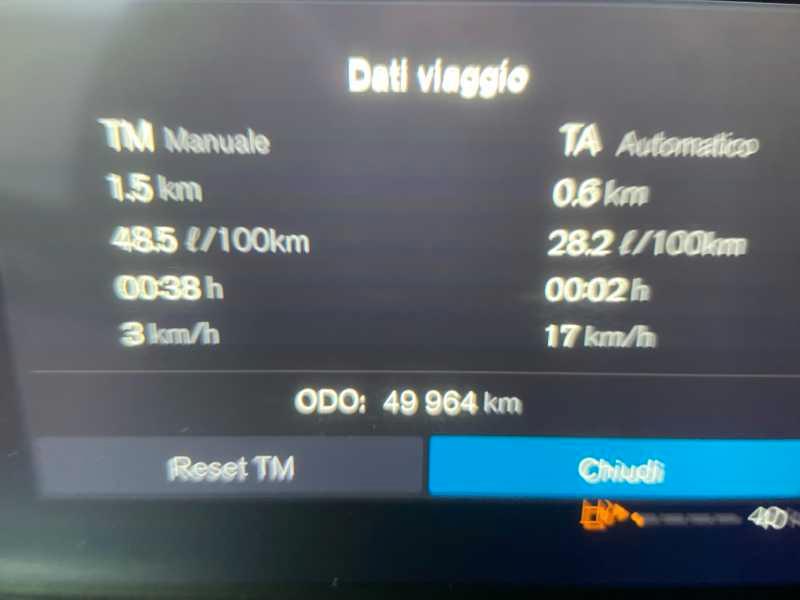 VOLVO XC60 2.0 b4 R-DeSiGn AwD AuTo