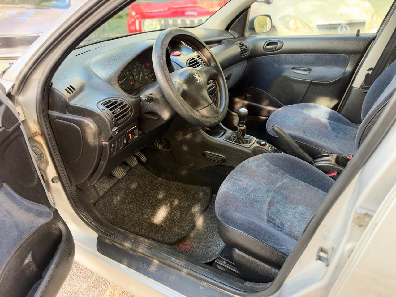 Peugeot 206 1.1 5p. XT GPL
