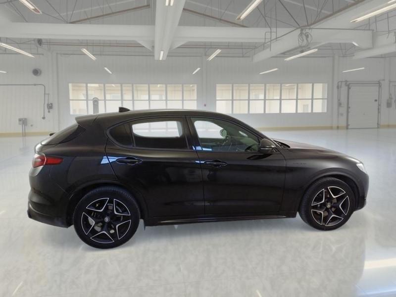 ALFA ROMEO STELVIO 2.2 Turbo Diesel 210CV AT8 Q4 Veloce