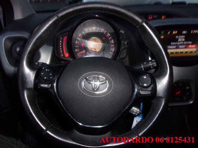 TOYOTA Aygo X-business 1.0 VVT-i 69 CV 5 porte