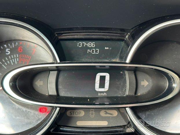 Renault Clio Sporter TCe 12V 90CV Start&Stop Energy Live PELLE CRUISE MULTIFUNZIONE FULL LED CERCHI