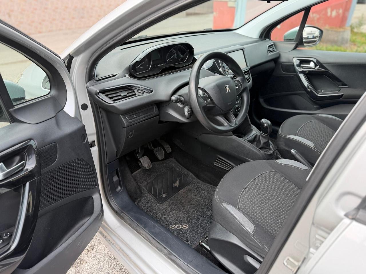 Peugeot 208 BlueHDi 75 5 porte Allure