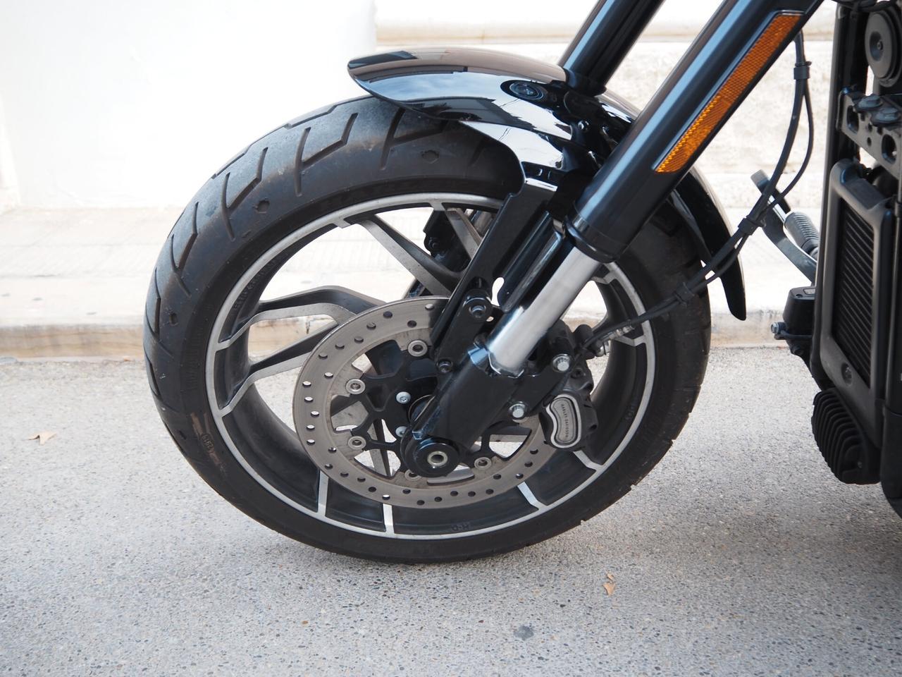 Harley-davidson Sport Glide • Garanzia 12 mesi•