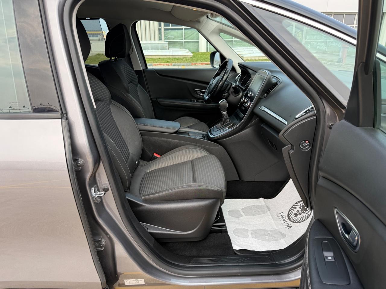 Renault Scenic 1.5 dCi 8V 110 CV NEOPATENTATI