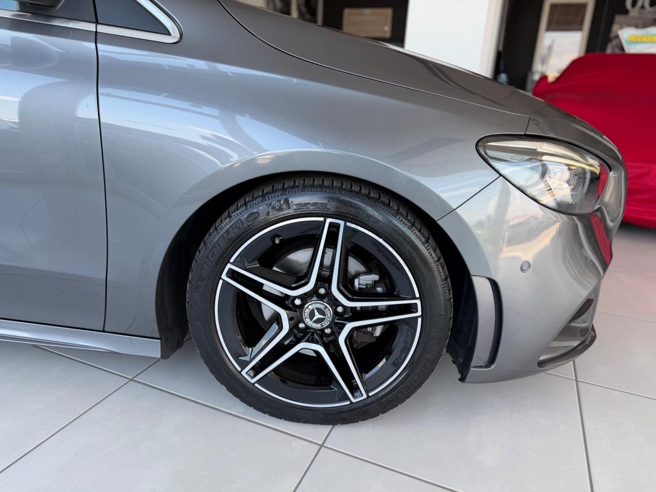 Mercedes-benz B 180 d Automatic Premium AMG FULL