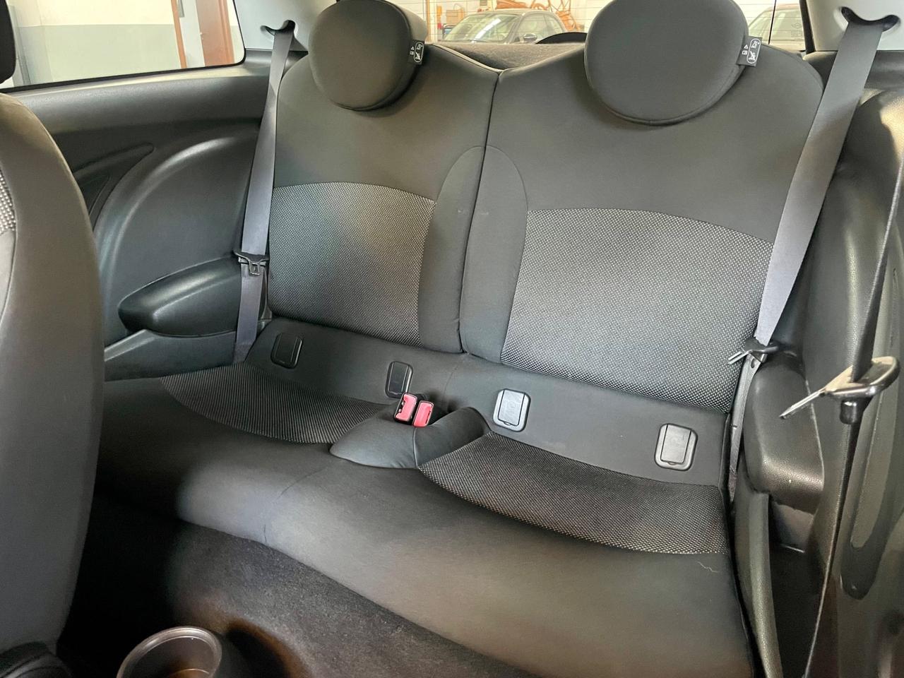 Mini 1.4 16V One ideale per neopatentati