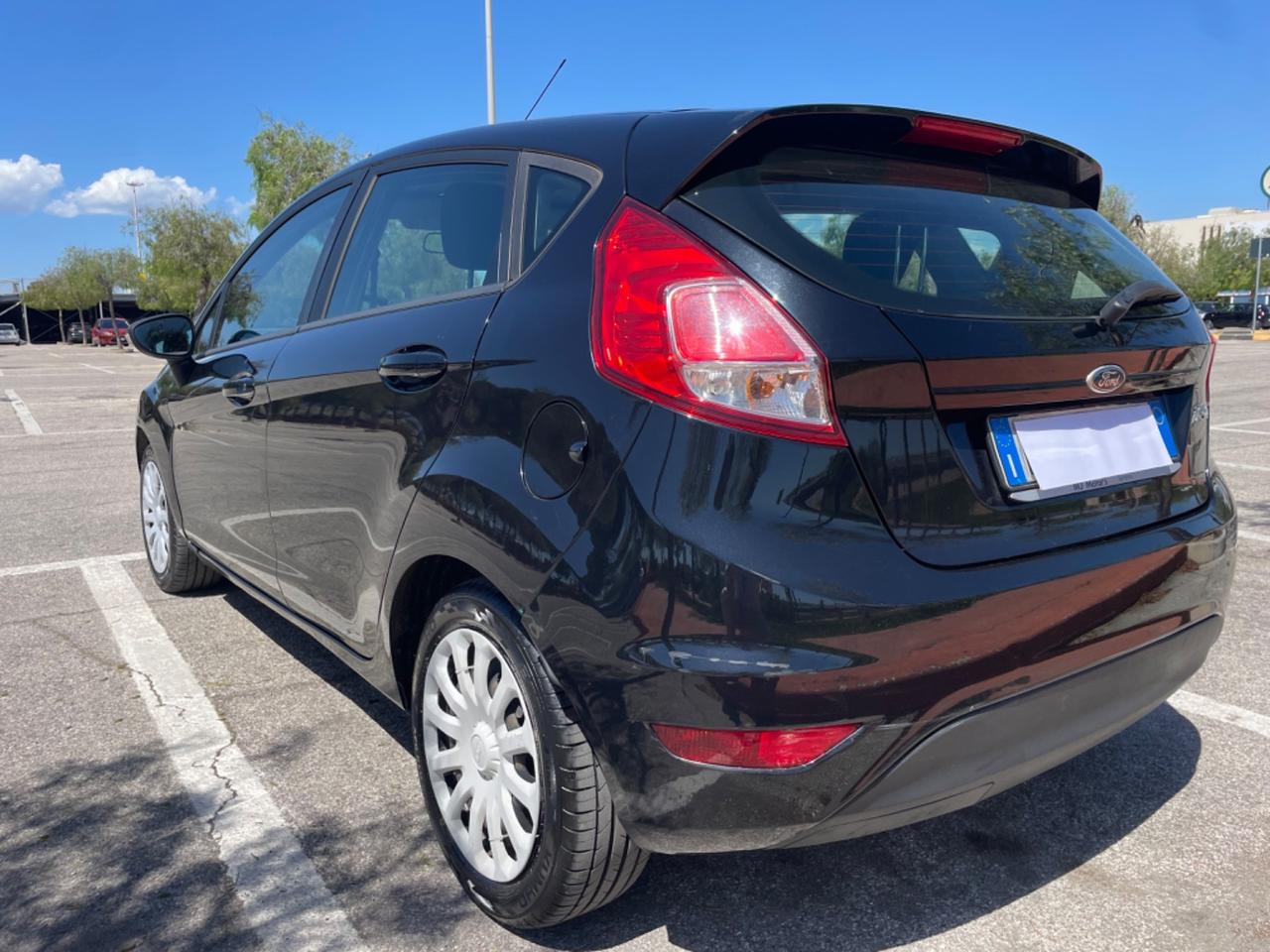 Ford Fiesta 1.5 TDCi 75CV 5 porte Titanium