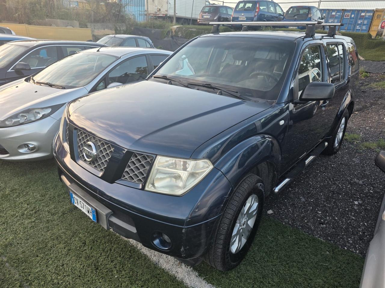 Nissan Pathfinder 2.5 dCi 4x4 gancio traino