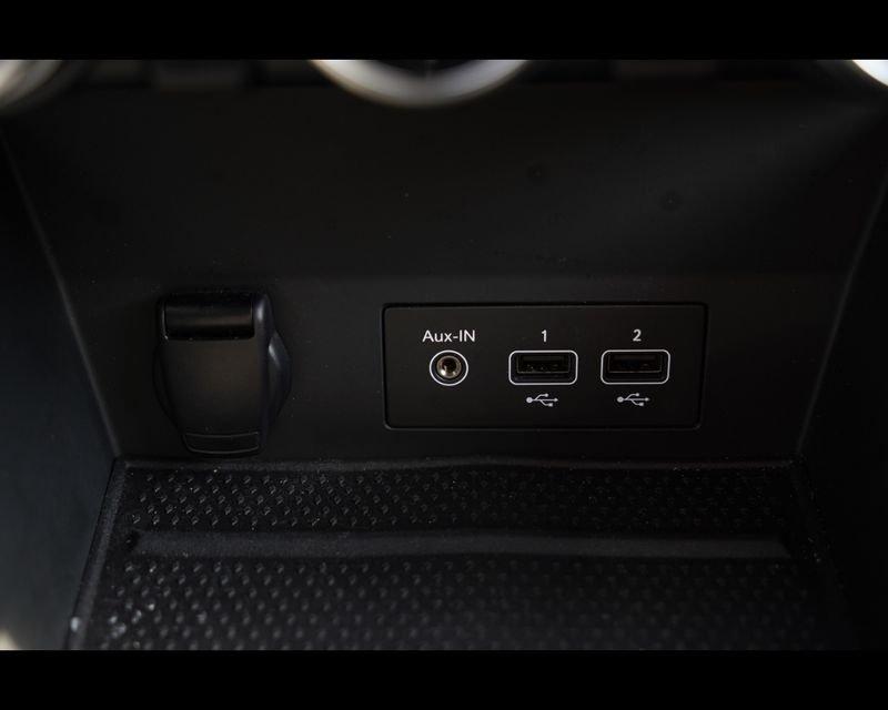 Renault Captur 2ª serie Plug-in Hybrid E-Tech 160 CV Intens