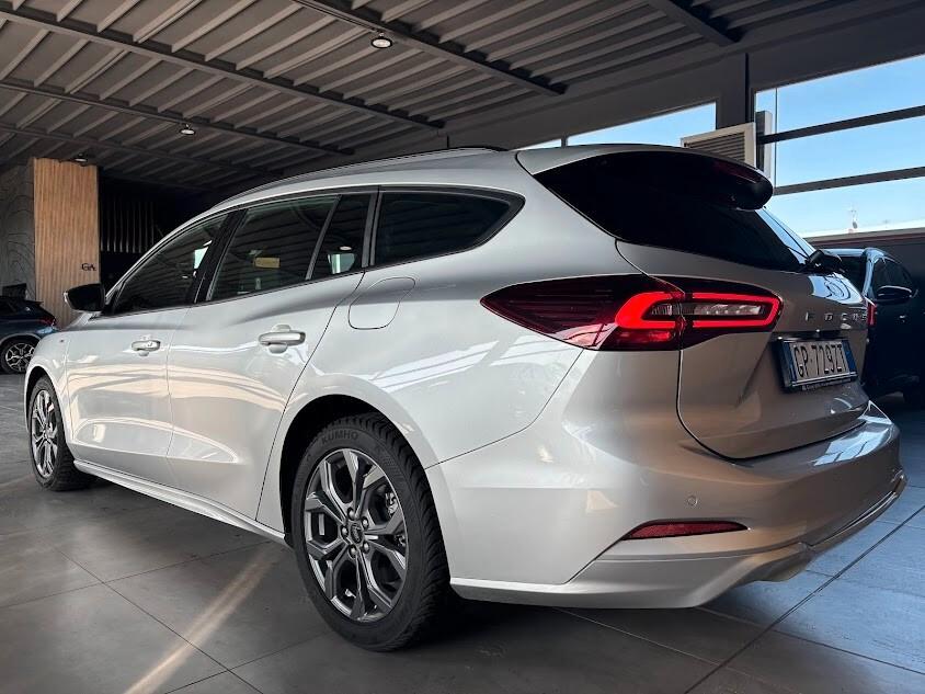 Ford Focus 1.0 EcoBoost Hybrid 125CV Powershift SW ST-Line Design