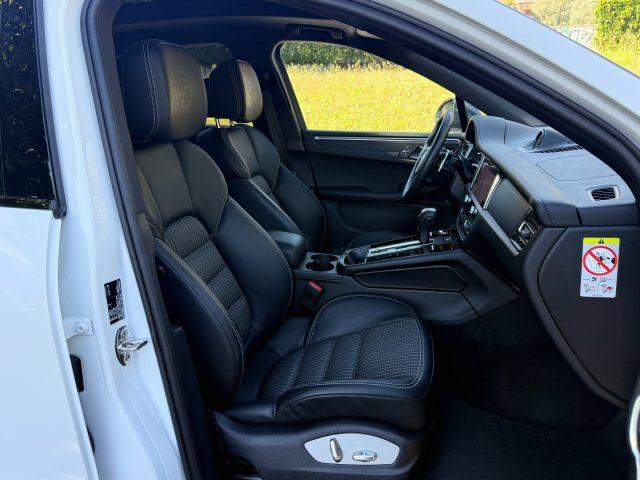 PORSCHE Macan 2.0 T IVA ESPOSTA