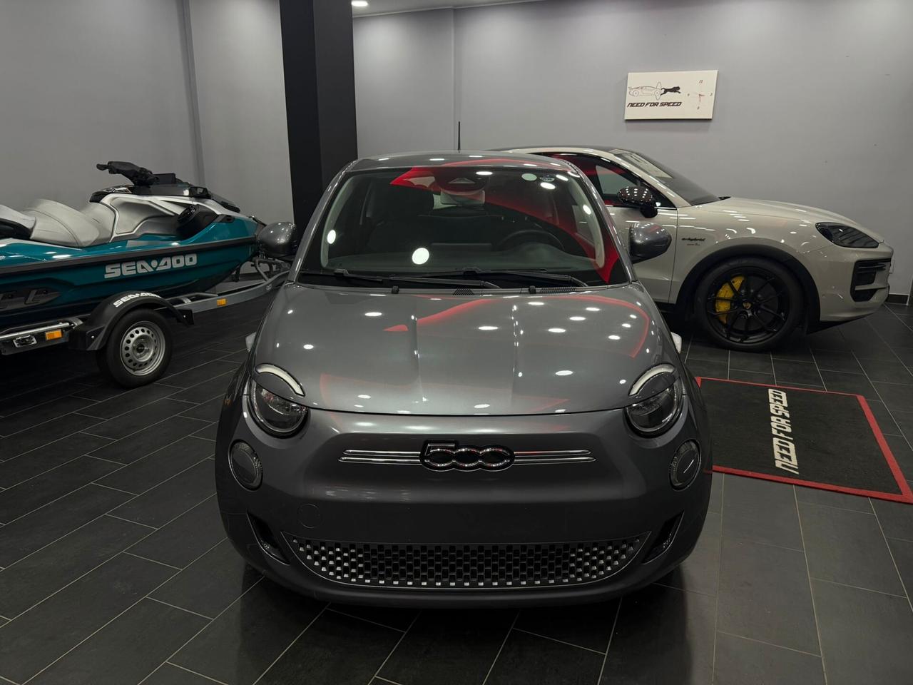 Fiat 500 500e Berlina 42 kWh Passion