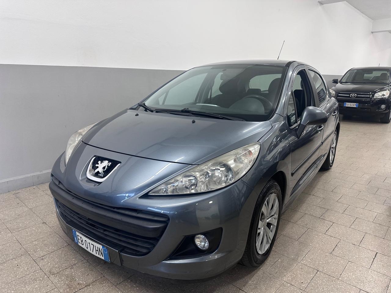 Peugeot 207 1.4 HDi 70CV 5p. Energie Sport 2010
