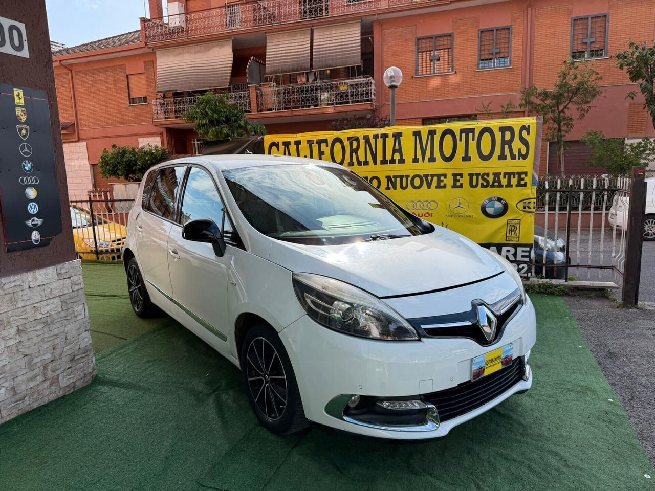 Renault Scenic XMod 1.5 dCi 110CV