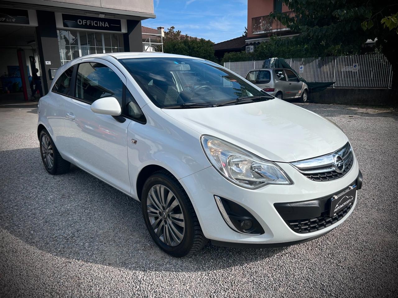 Opel Corsa 1.3 CDTI 75CV- UNIPROPRIETARIO