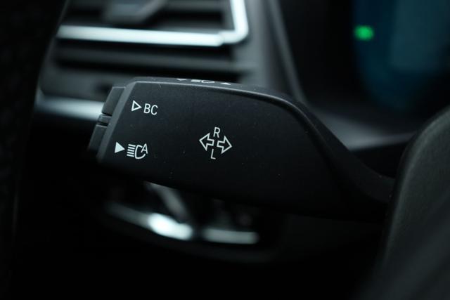 BMW X4 xDrive20i MH48V Msport