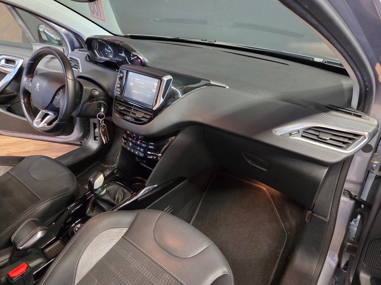 Peugeot 2008 2008 1.6 bluehdi Allure 100cv