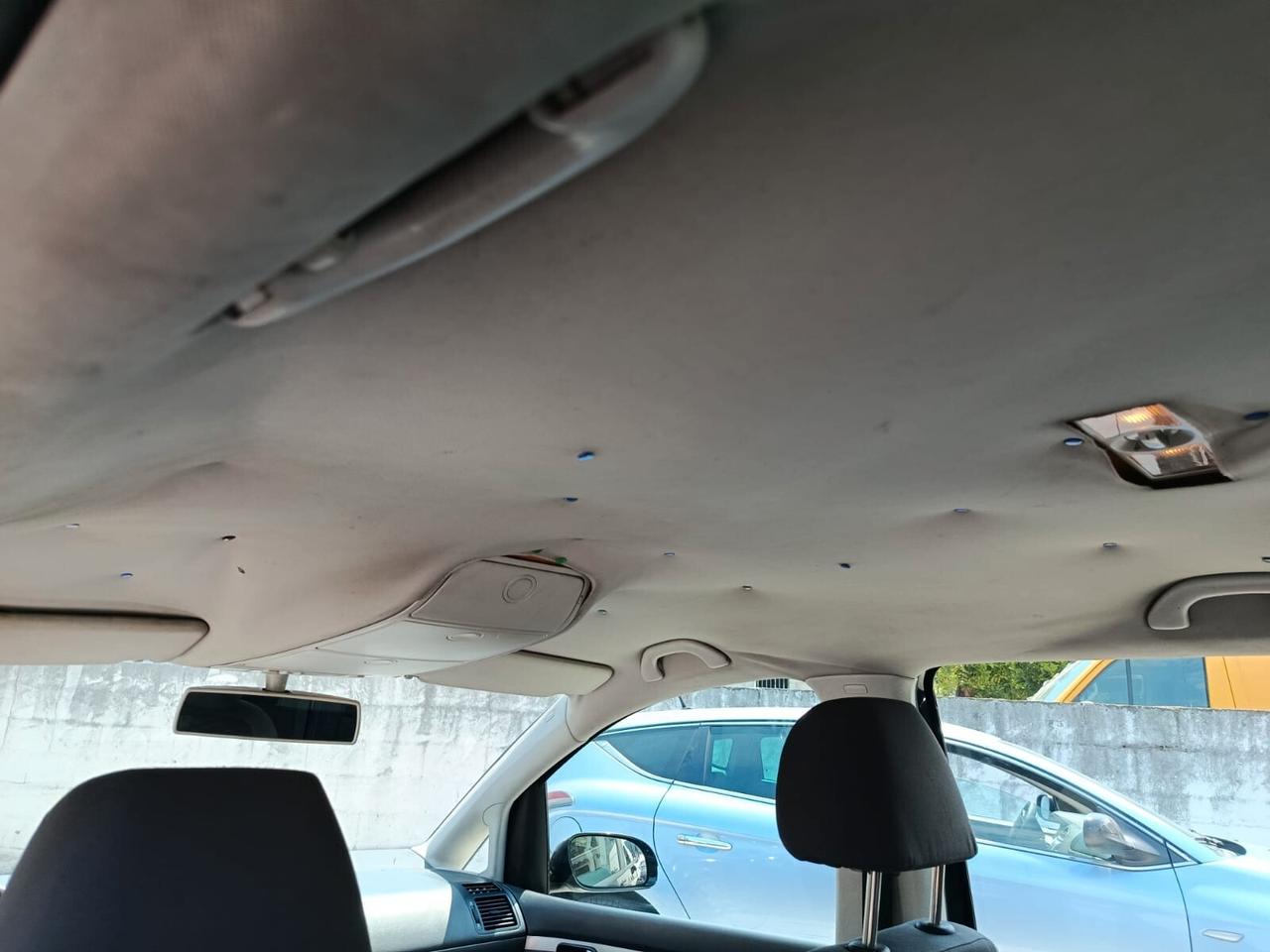 Volkswagen Touran 1.9 TDI 105CV Highline-2007