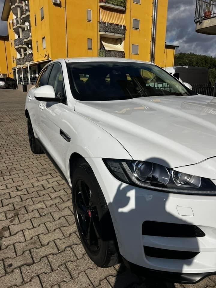 Jaguar F-Pace 2.0 D 163 CV Prestige