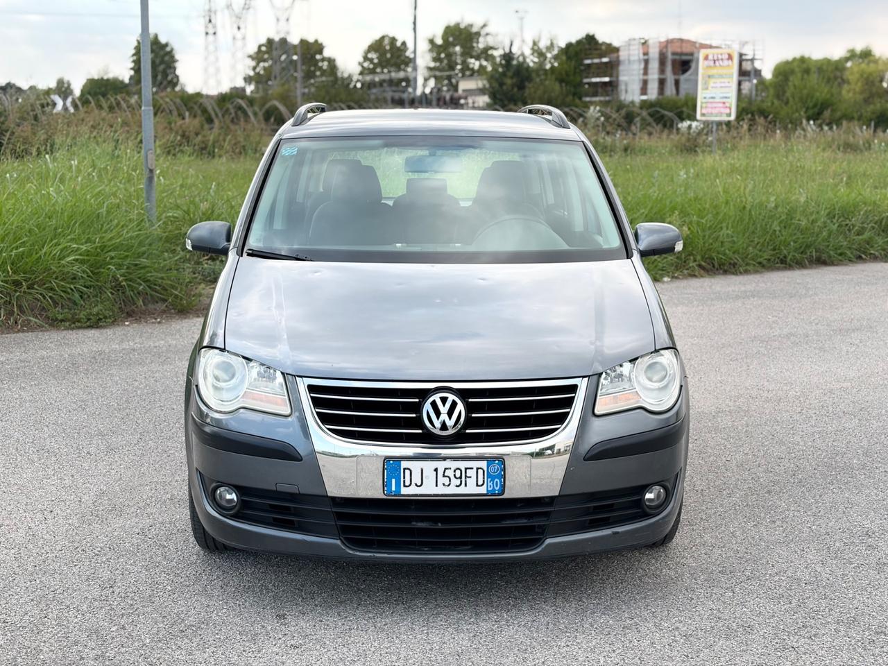 Volkswagen Touran 1.6 gpl 2007