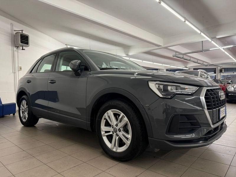 Audi Q3 Q3 35 TFSI S tronic Business