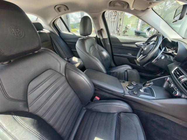 ALFA ROMEO Giulia Veloce 210 CV AT8 AWD Q4