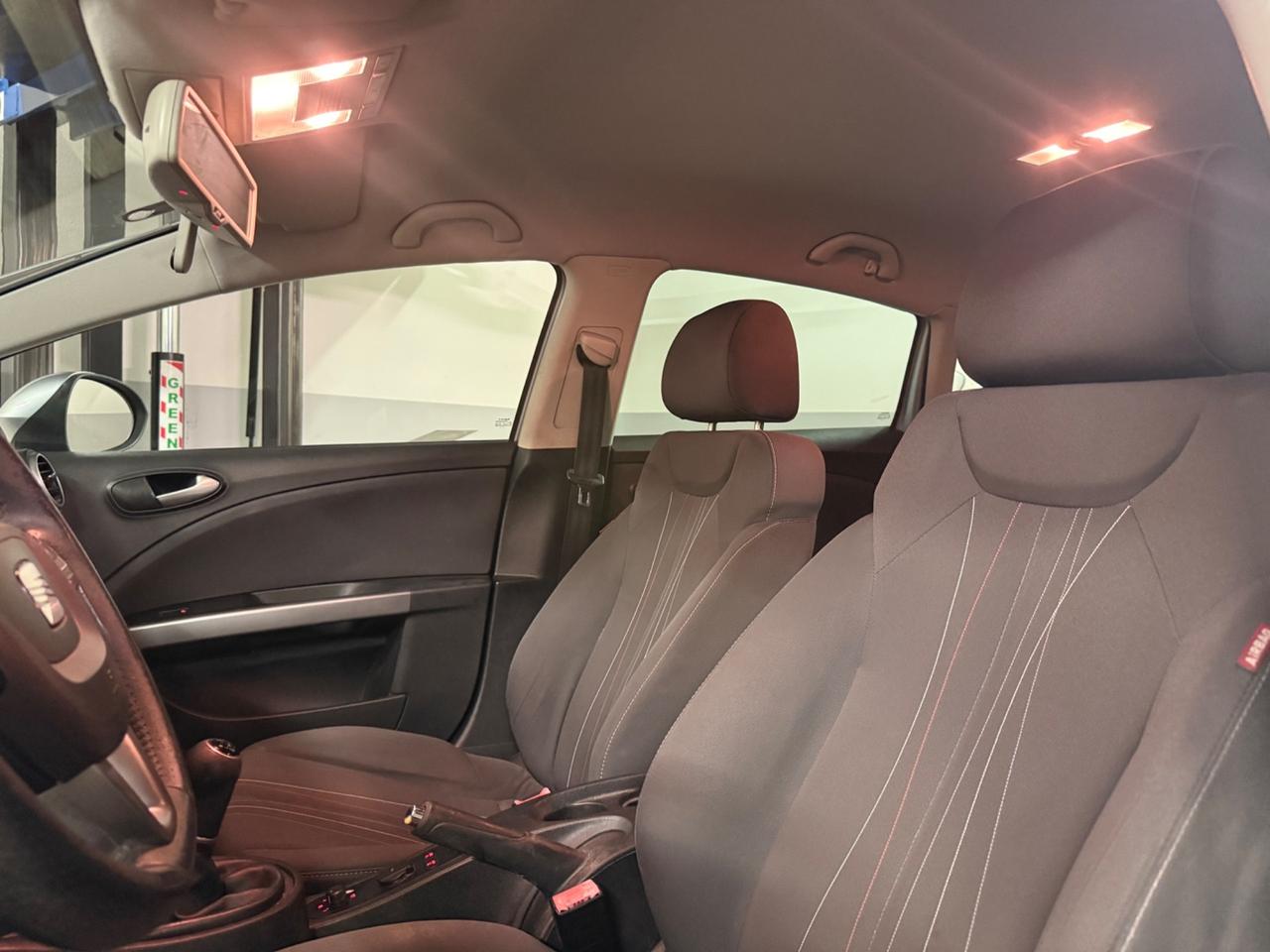 Seat Leon FULL-UNIPROPR.-BENZINA-BOLLO2027.-NEOP-VARI LAVOR