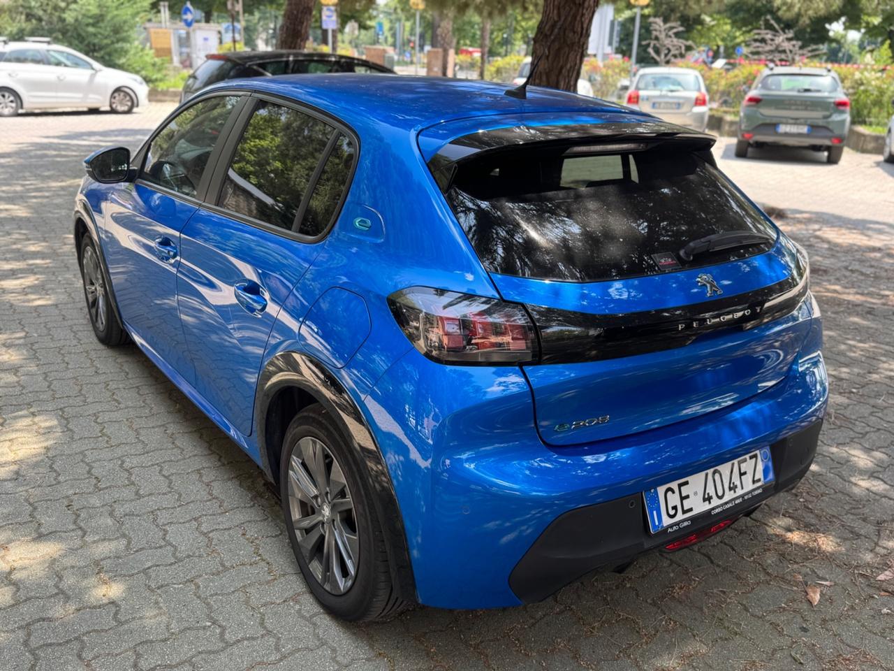 Peugeot 208 motore elettrico 136 CV 5 porte Active Pack