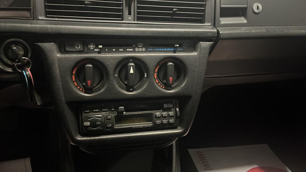 Mercedes-benz 190 2.0