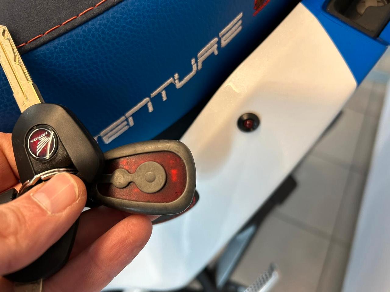 Africa Twin CRF 1100L Adventure Sports DCT Travel Edition