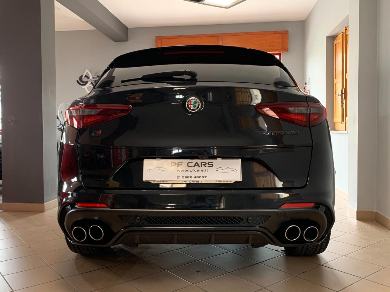 Alfa Romeo Stelvio 2.9 Bi-Turbo V6 510 CV AT8 Quadrifoglio Verde