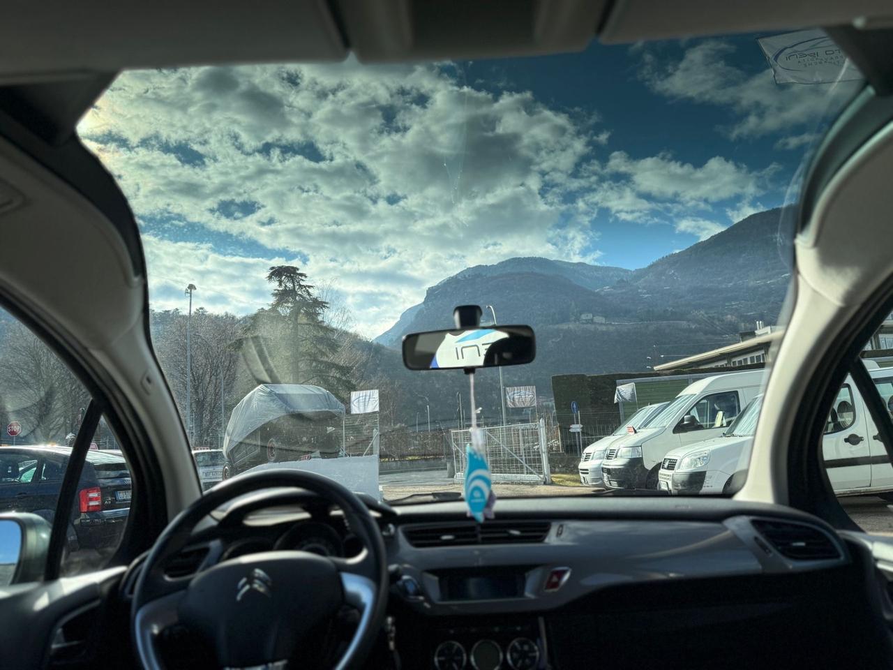 Citroen C3 1.4 HDi 70 Exclusive SOLO 130.000 KM NEO OK