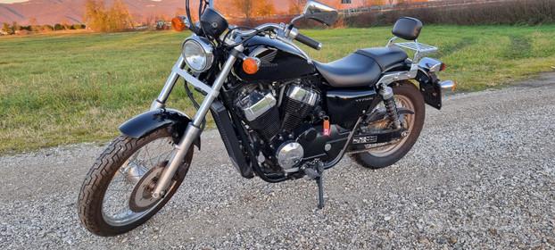 Honda VT 750