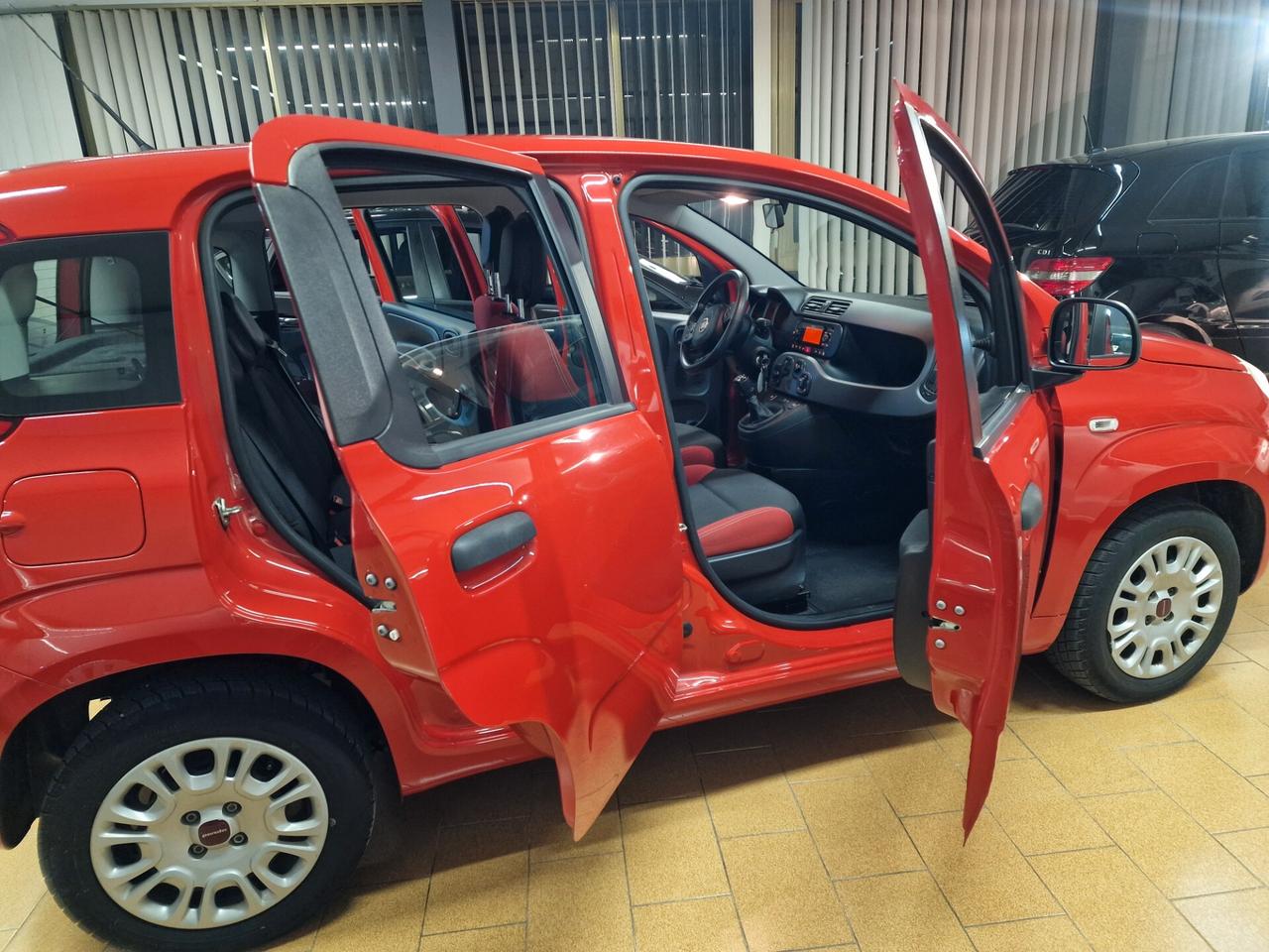 Fiat Panda 1.2 Connected by Wind 109 mila chilometri