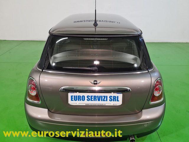 MINI One 1.6 16V One (55kW)