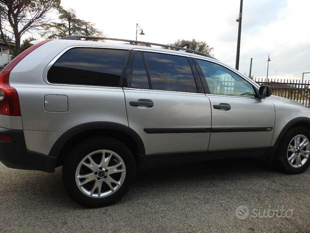 VOLVO - XC90 - 2.4 D5 aut. AWD Opt.