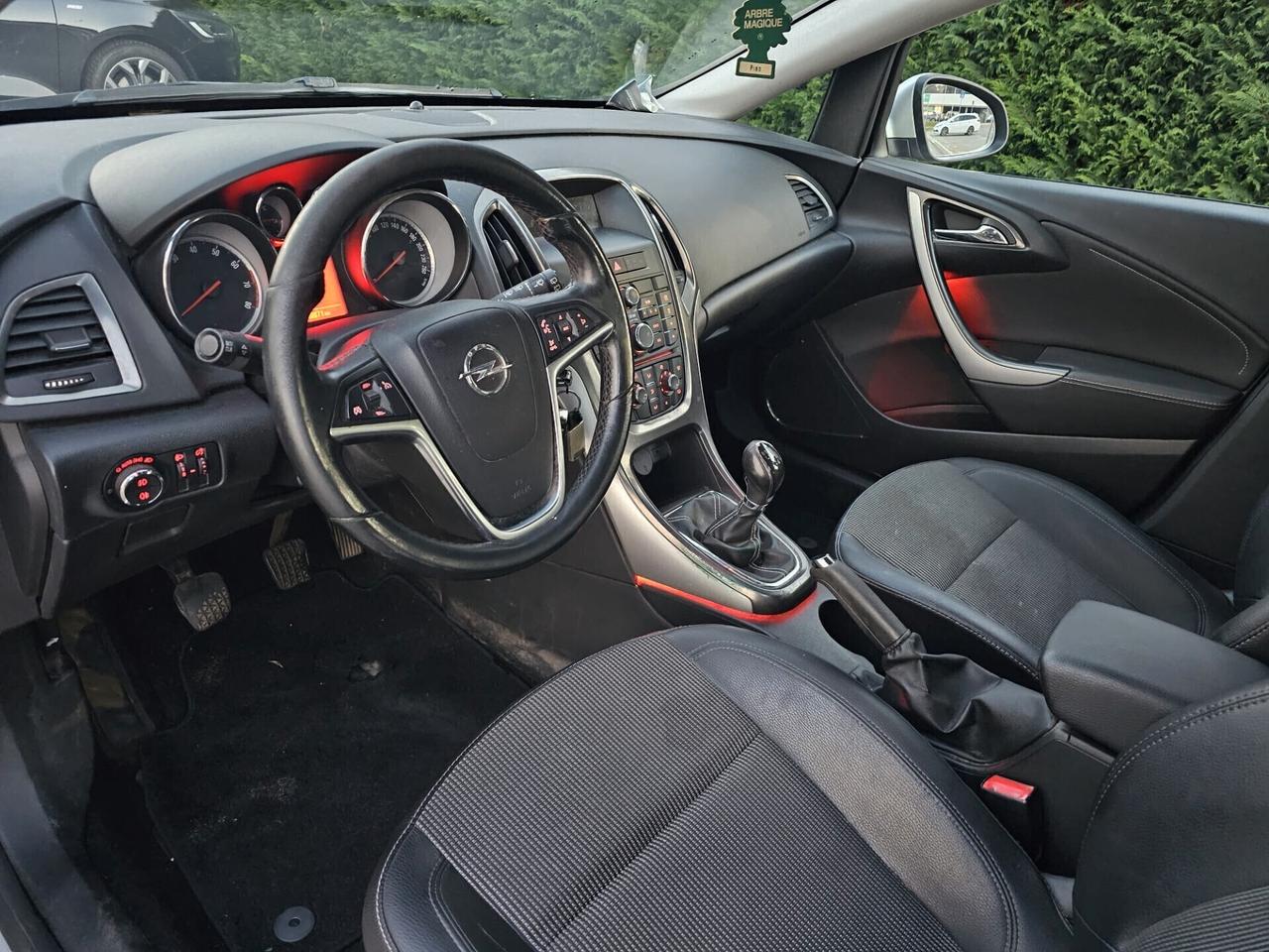 Opel Astra 1.4 benzina