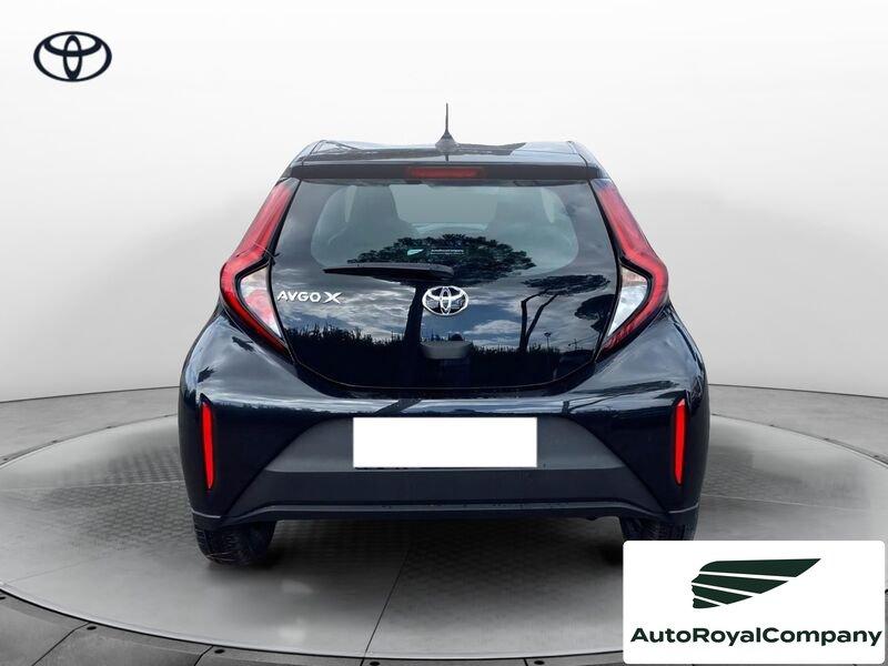 Toyota Aygo X Aygo X 1.0 VVT-i 72 CV 5 porte Active km 0